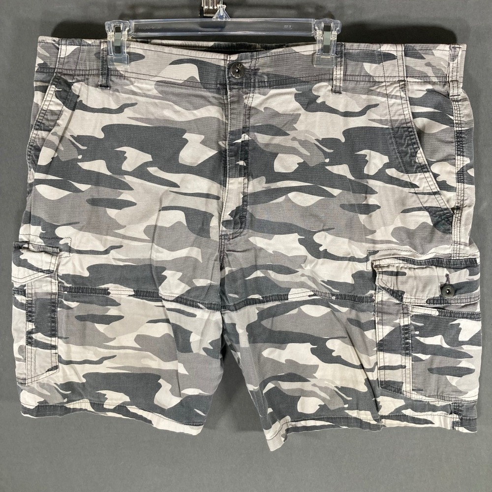 Lee Extreme Motion Camo Cargo Shorts Mens 42 Gray Utility Stretch 10" Inseam